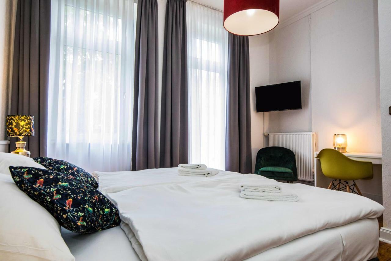 Kleines Hotel Heimfeld ฮัมบูร์ก ภายนอก รูปภาพ